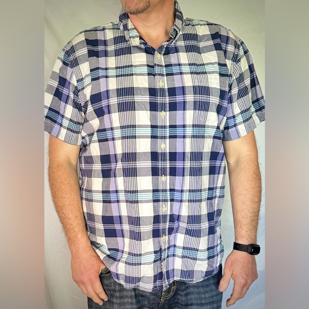 Sonoma Men’s Blue & Purple Short Sleeve Plaid Button Up Shirt